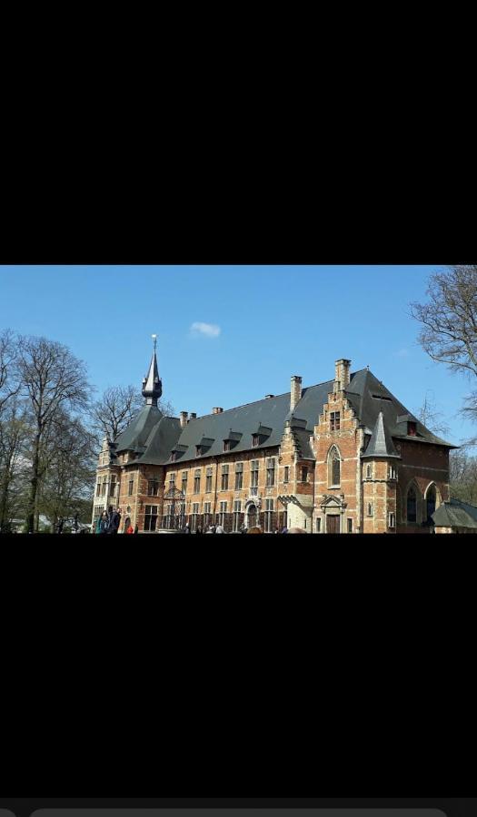 B&B Groot-Bijgaarden Center Dilbeek Bagian luar foto